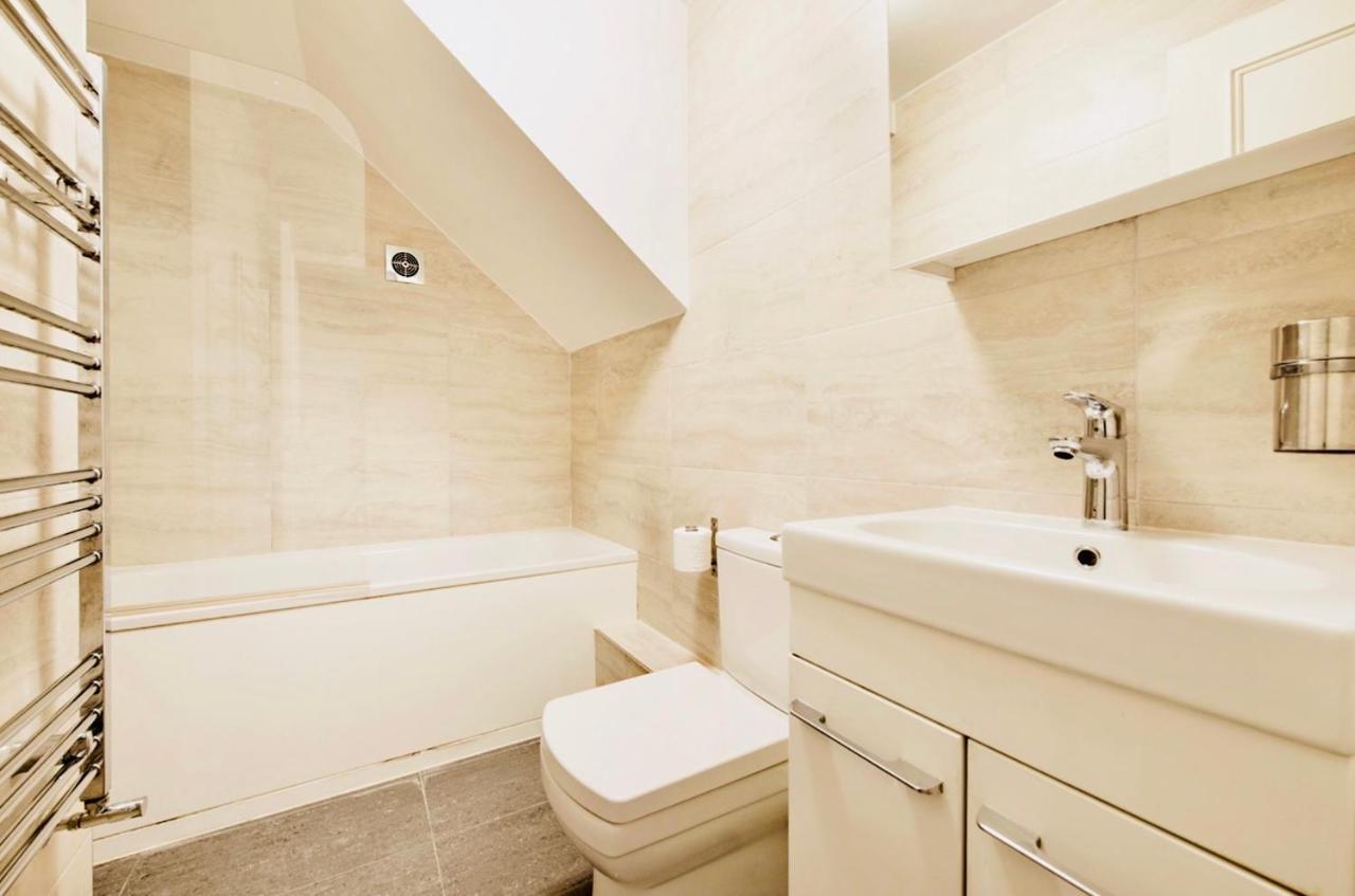 Spacious & Charming Garden Flat -Zone 2- Great For Central London Access Exterior foto